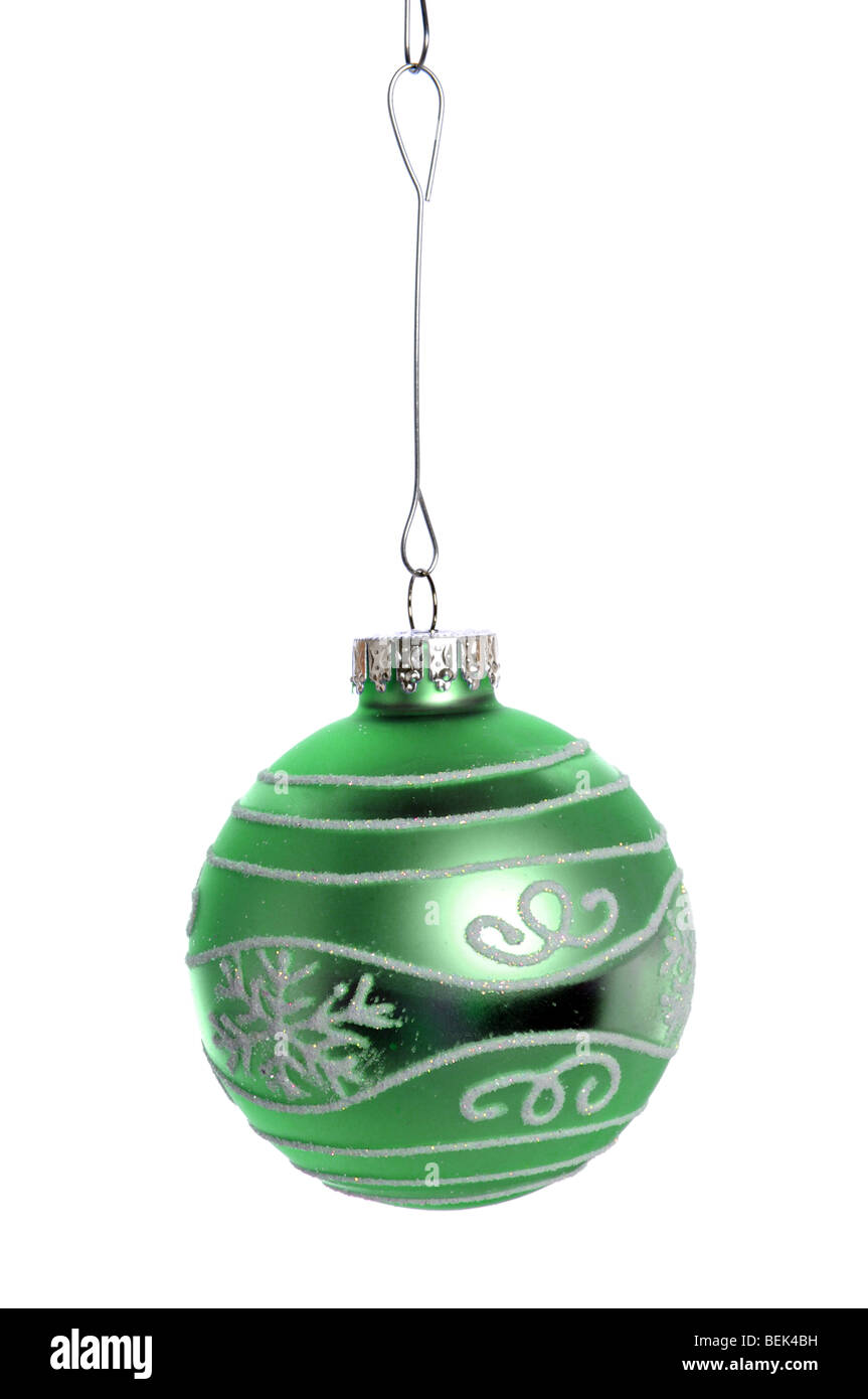 Green Christmas Ornament isoliert auf weiß Stockfoto