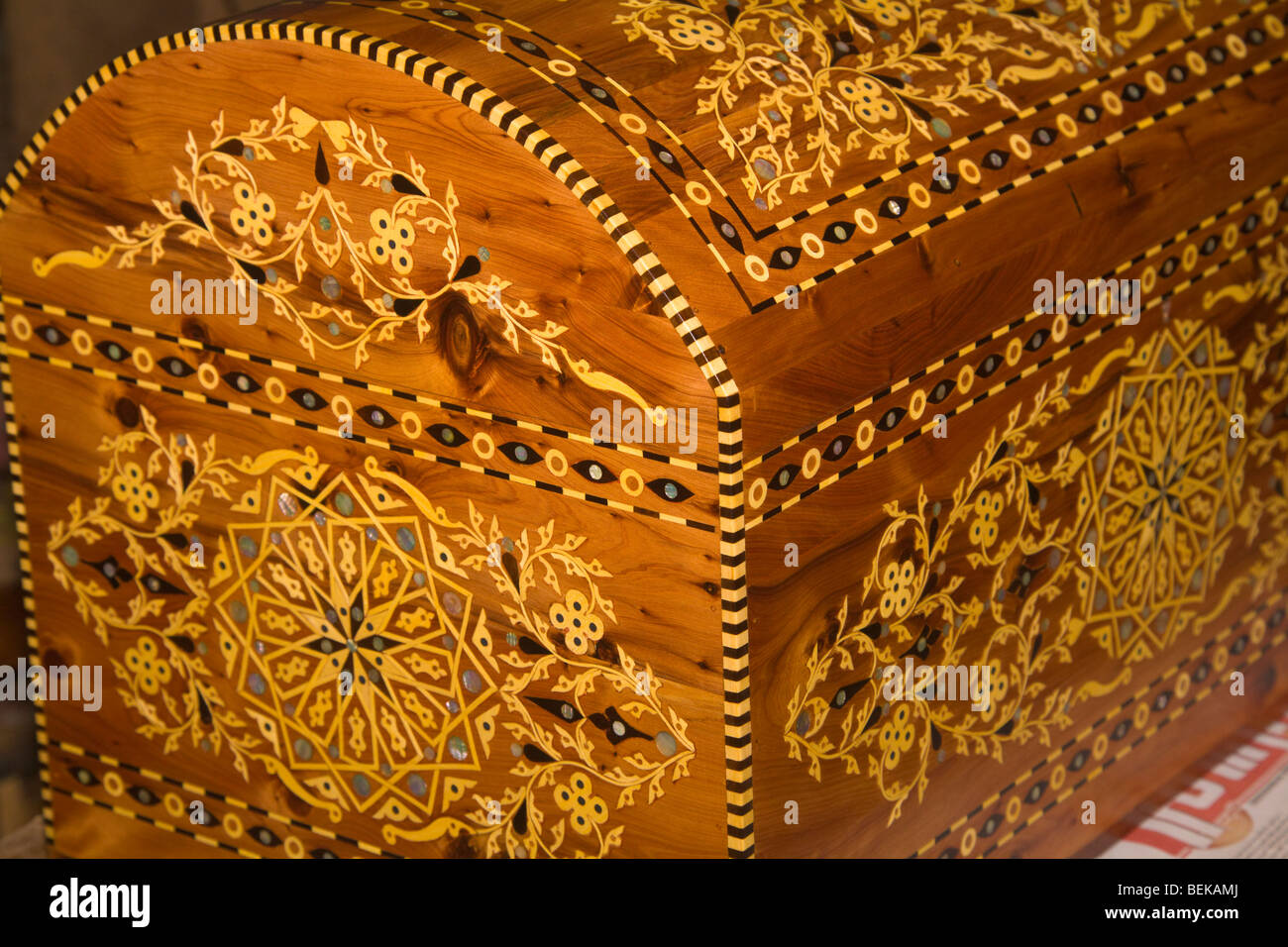 Eingelegten Holzkiste Essaouira Marokko Stockfoto
