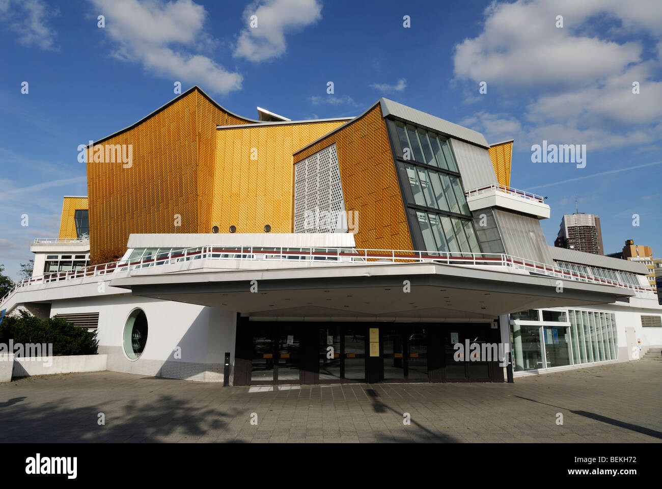 Berlin. Deutschland. Philharmonie Berlin (Philharmonie), entworfen vom Architekten Hans Scharoun 1960-1963. Stockfoto