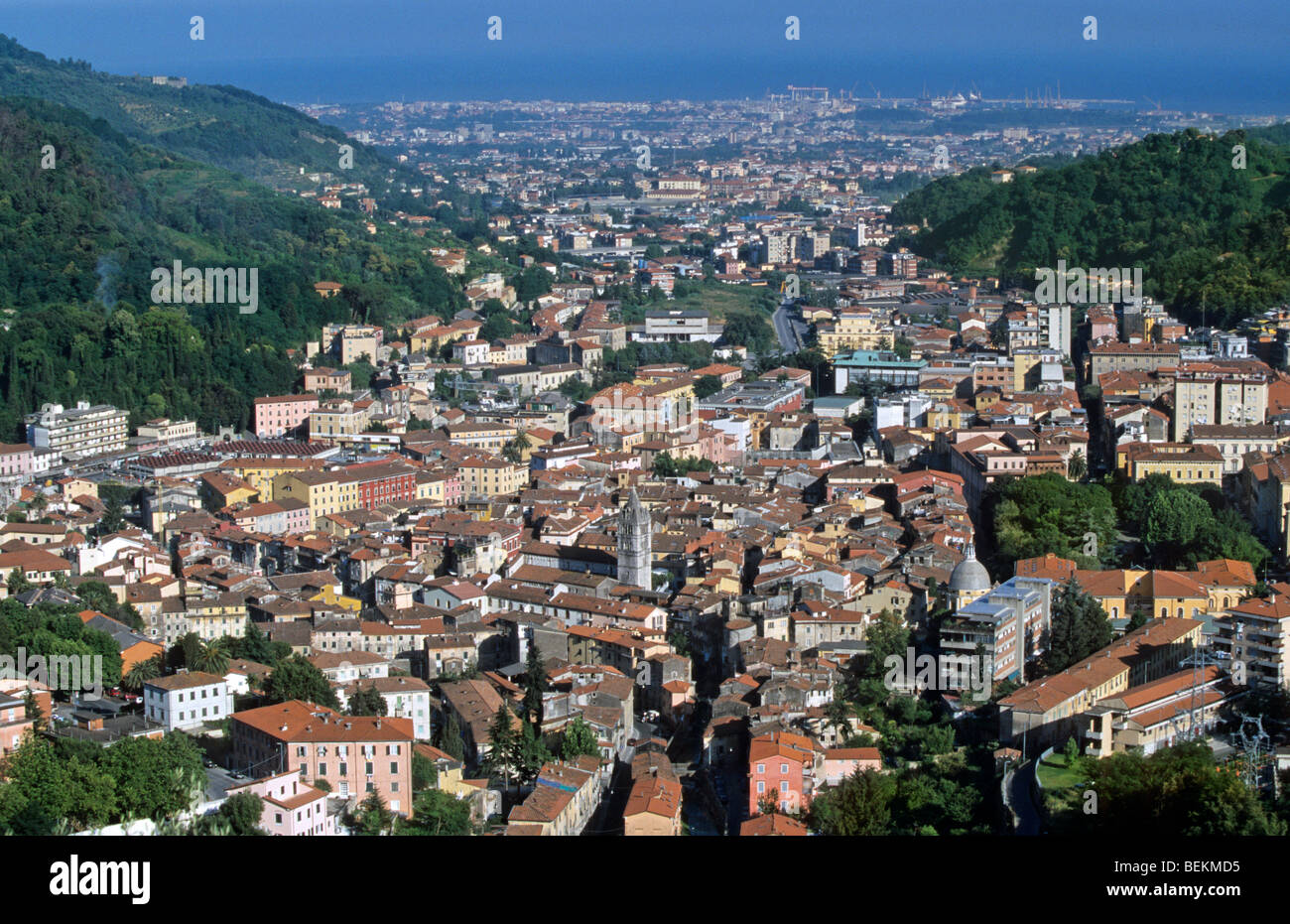 Übersicht über die Stadt Carrara, Italien Stockfoto