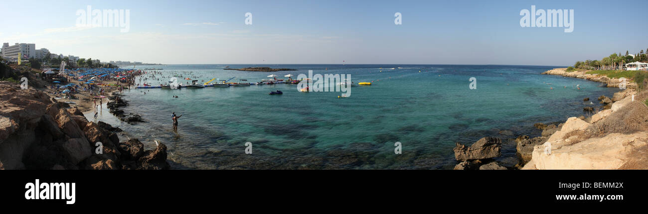Genähte Panorama-Foto von Fig Tree Bay, Protaras, Zypern. Stockfoto