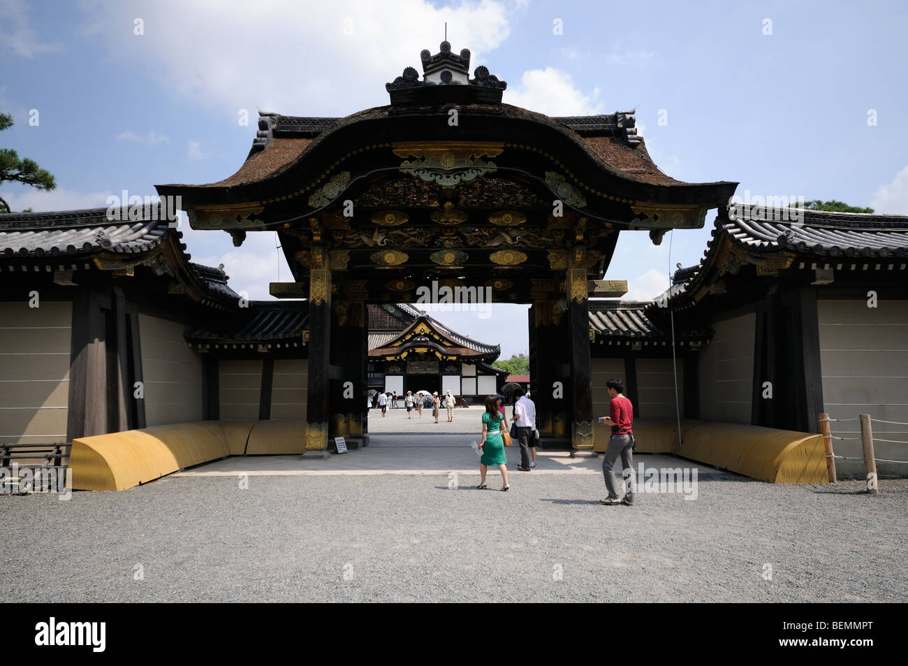 Karamon (aka Karakado), Haupttor Ninomaru Palast. Nijo-Jo (Nijo Burg). Kyoto. Kansai. Japan Stockfoto