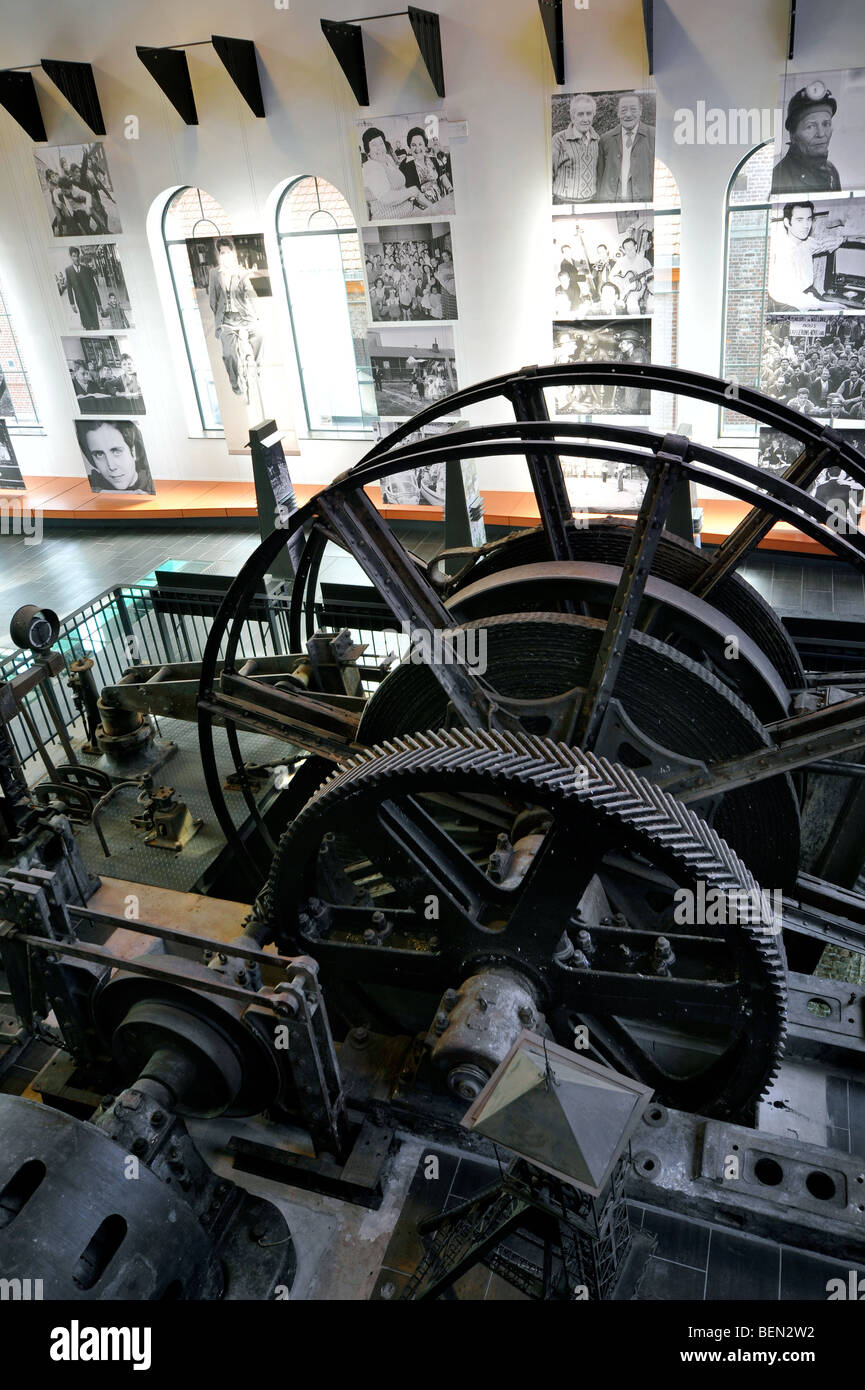 Schleppen Maschine im Bois du Cazier Coal Minenmuseum in Marcinelle, Charleroi, Belgien Stockfoto