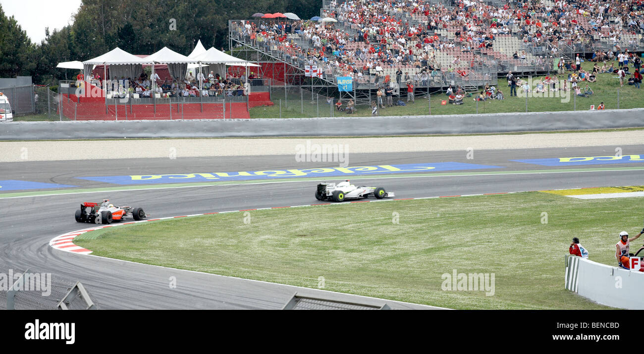 Brawn und McLaren zu drehen 1 Circuit de Catalunya Barcelona Grand Prix 2009 Stockfoto