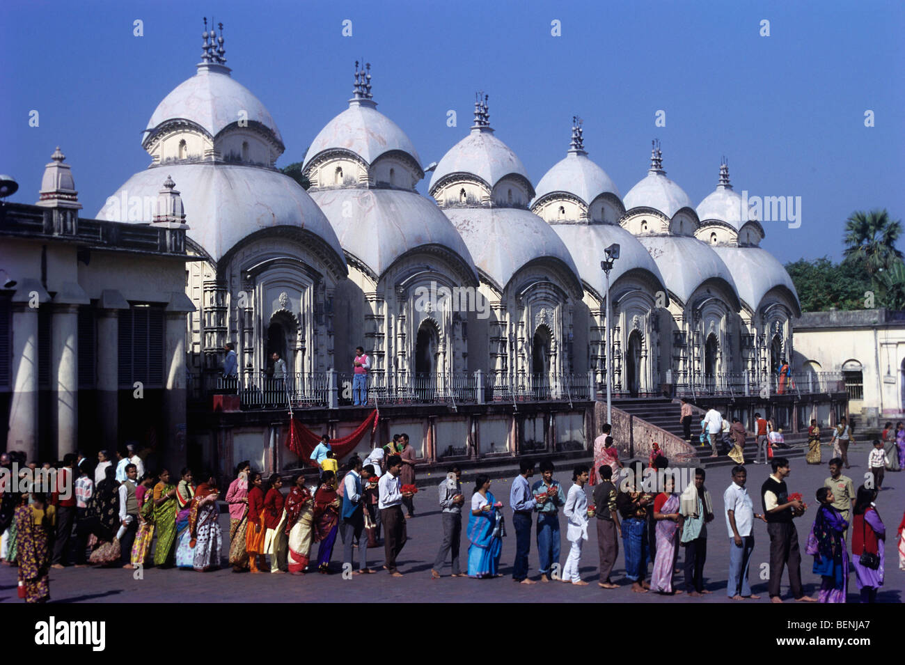 Dakshineswar Kali Tempel im Jahre 1855 erbaut befindet sich am östlichen Ufer des Hooghly River in der Nähe von West Bengal Kolkata Indien Stockfoto