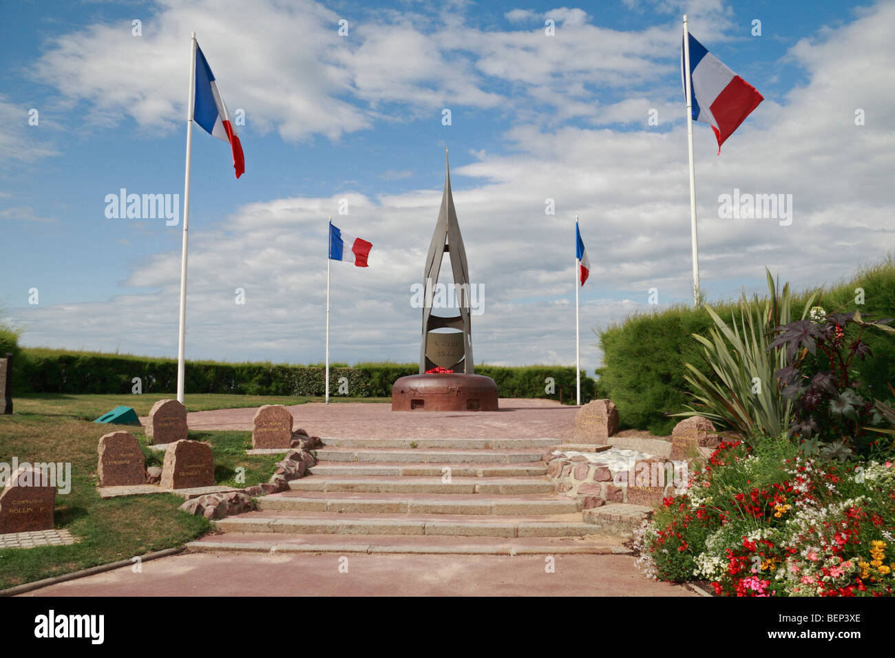 Das Keiffer Flamme Denkmal am Sword Beach, Ouistreham, Normandie, Frankreich. Stockfoto