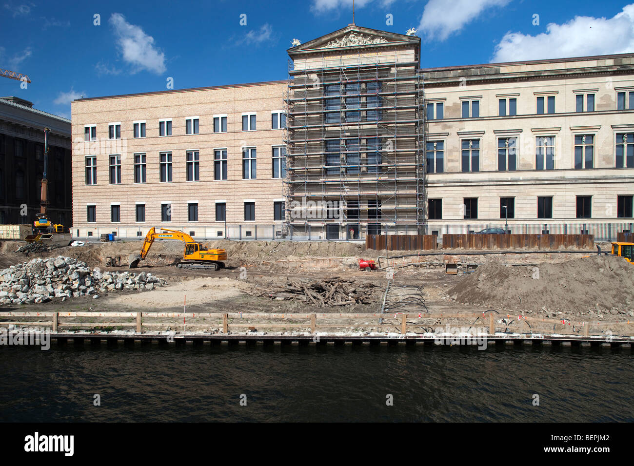 Arbeiten an der Fassade des Pergamon-Museum, Berlin, Deutschland Stockfoto