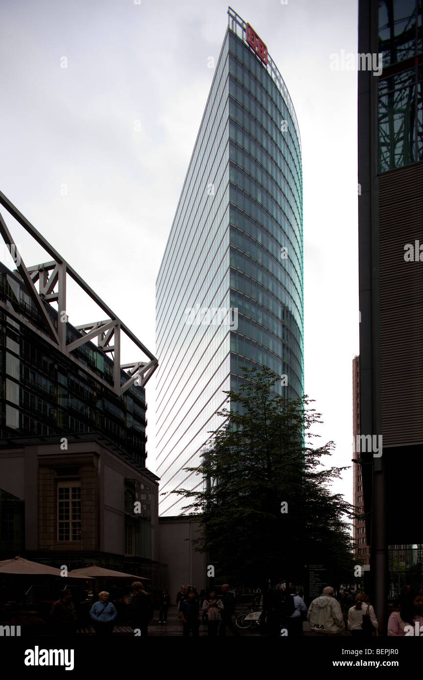 DB Tower von Sony Center, Berlin, Deutschland Stockfoto