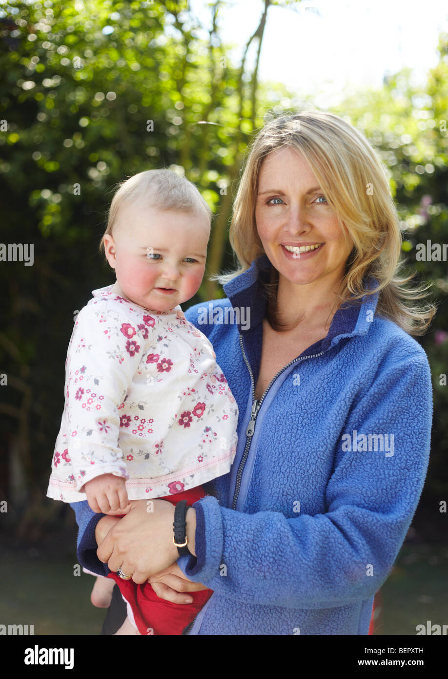 Frau mit einem baby Stockfoto