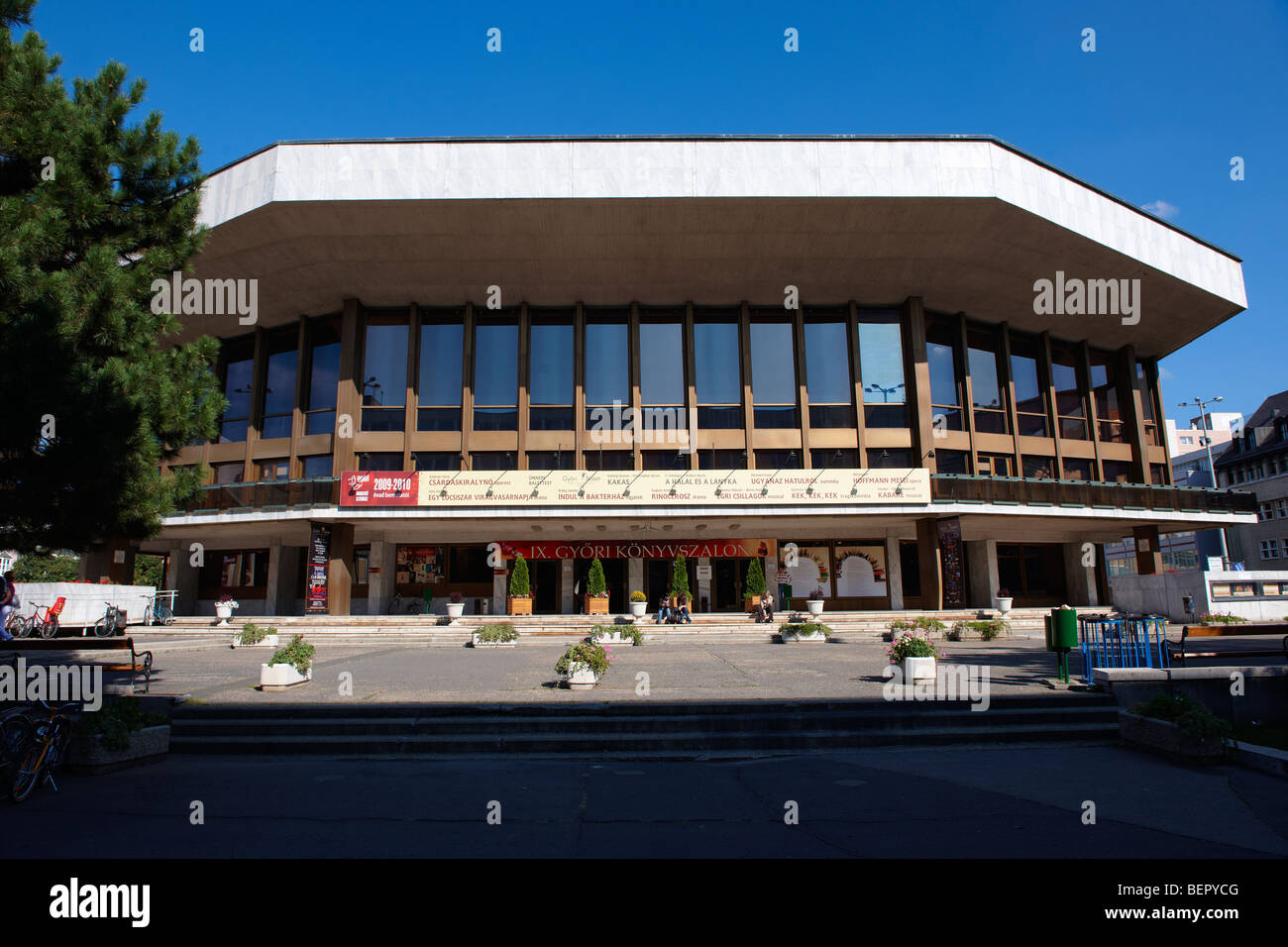 Gyori Nemzeti Szinhaz - Gyor Nationaltheater - (Győr) Györ Ungarn Stockfoto