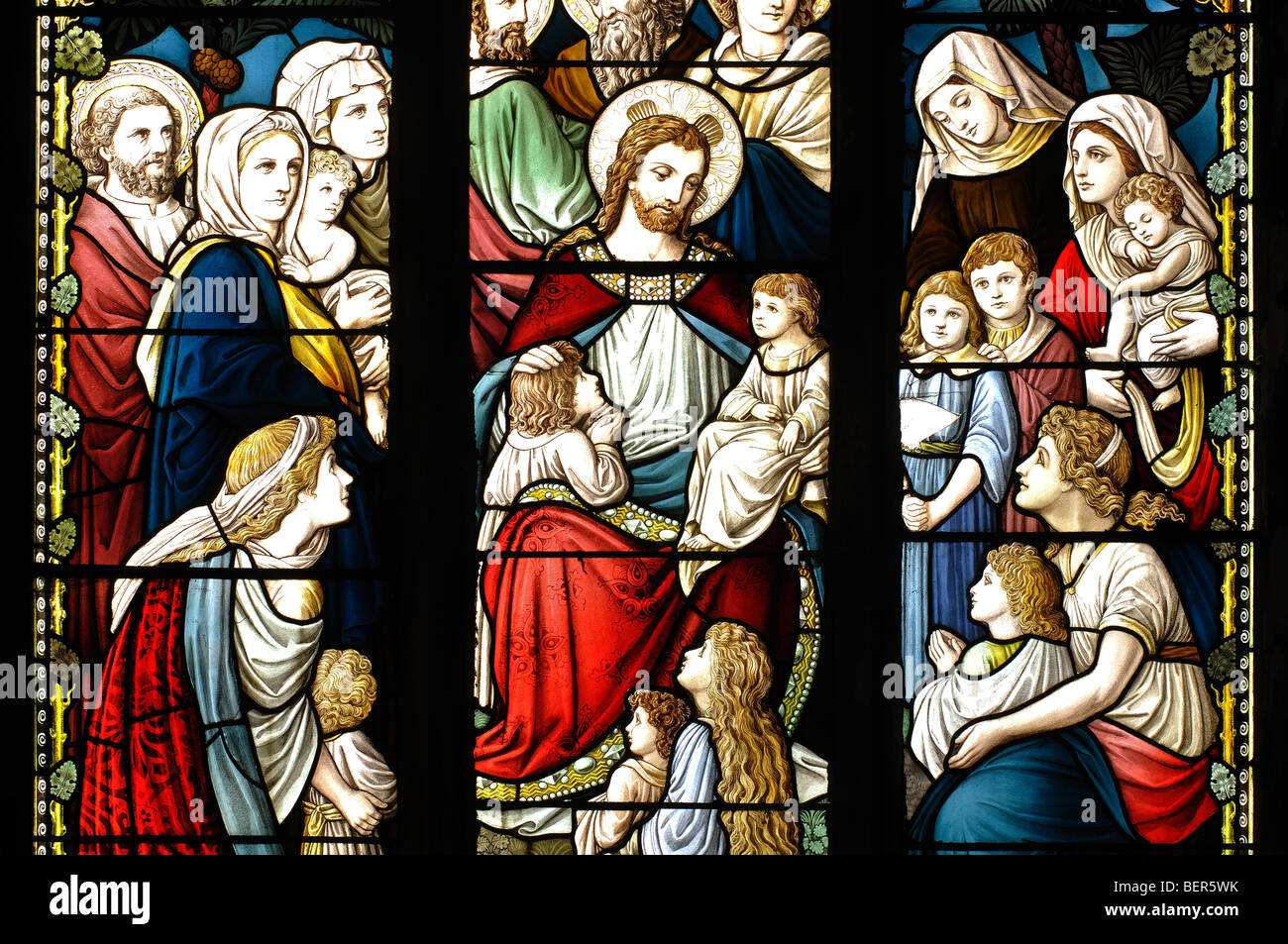 Die kleinen Kinder leiden Glasmalereien in St. Michael und alle Engel Kirche, Appleby Magna, Leicestershire, England, Großbritannien Stockfoto