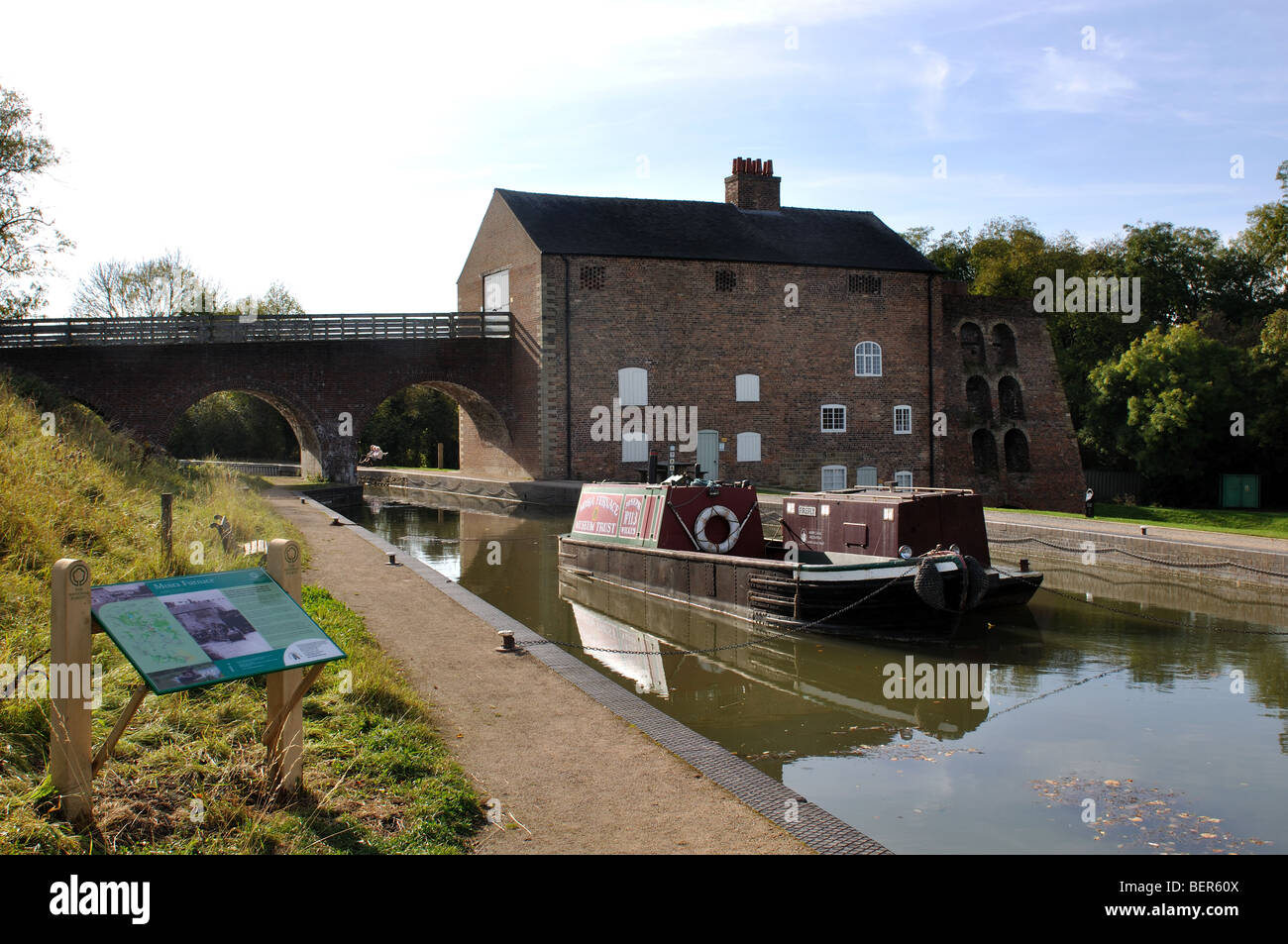 Ashby Kanal bei Moira Ofen, Leicestershire, England, UK Stockfoto