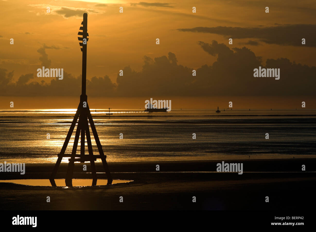 Sonnenuntergang, Formby Punkt Sefton Küste, Merseyside, England, UK Stockfoto