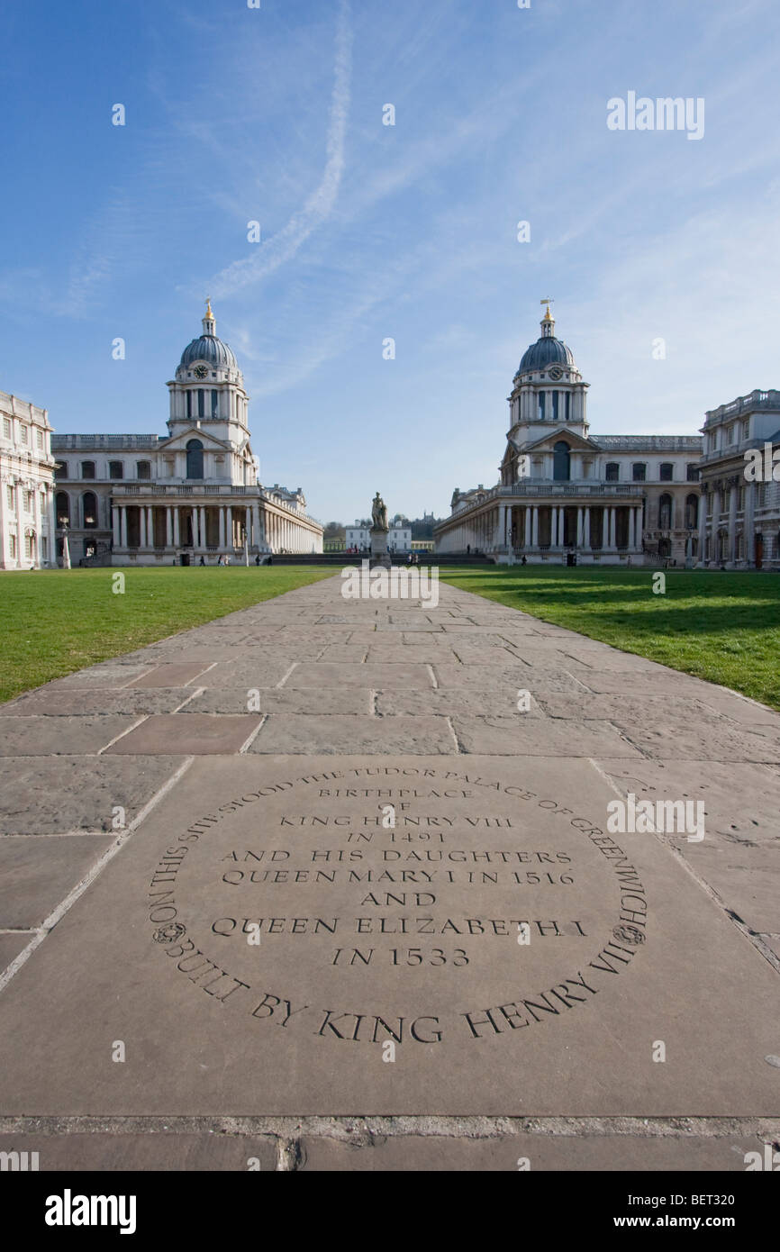 Steinpflaster Tafel zum Gedenken an den Geburtsort von König Henry VIII in Greenwich, London UK. Stockfoto