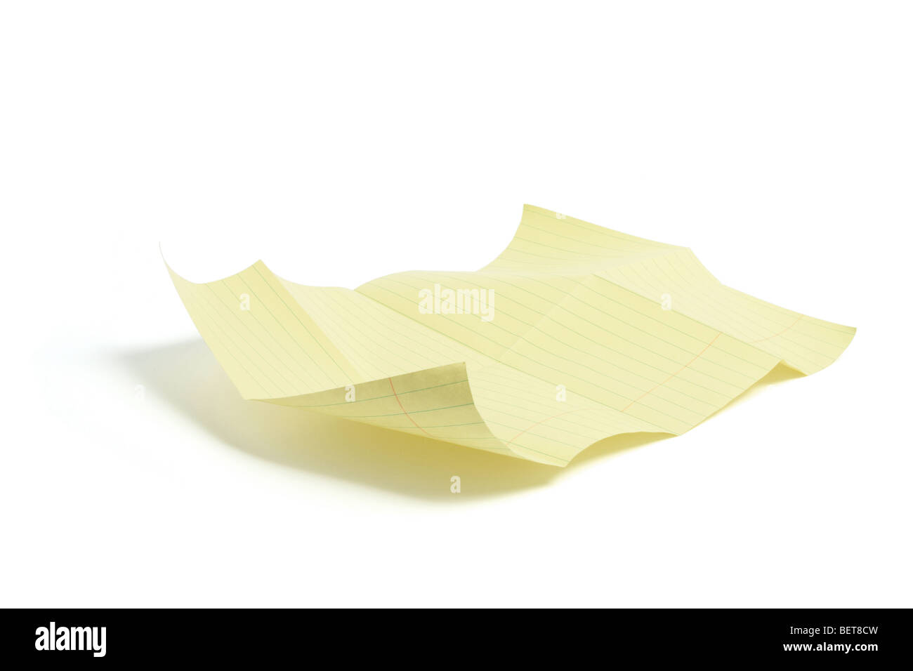 Blatt Papier gefaltet gelb Stockfoto