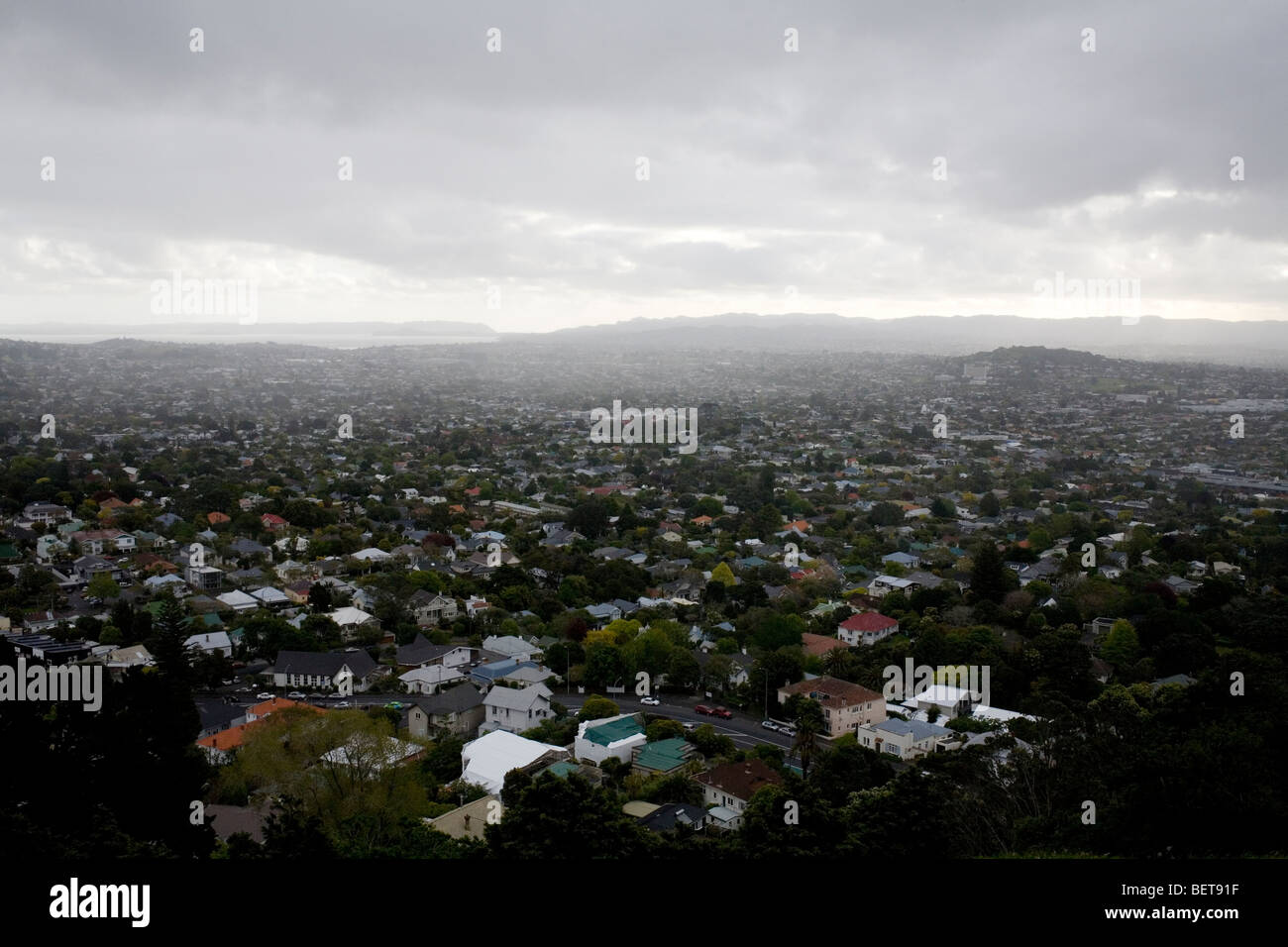 Südlichen Auckland aus Mt. Eden. Stockfoto