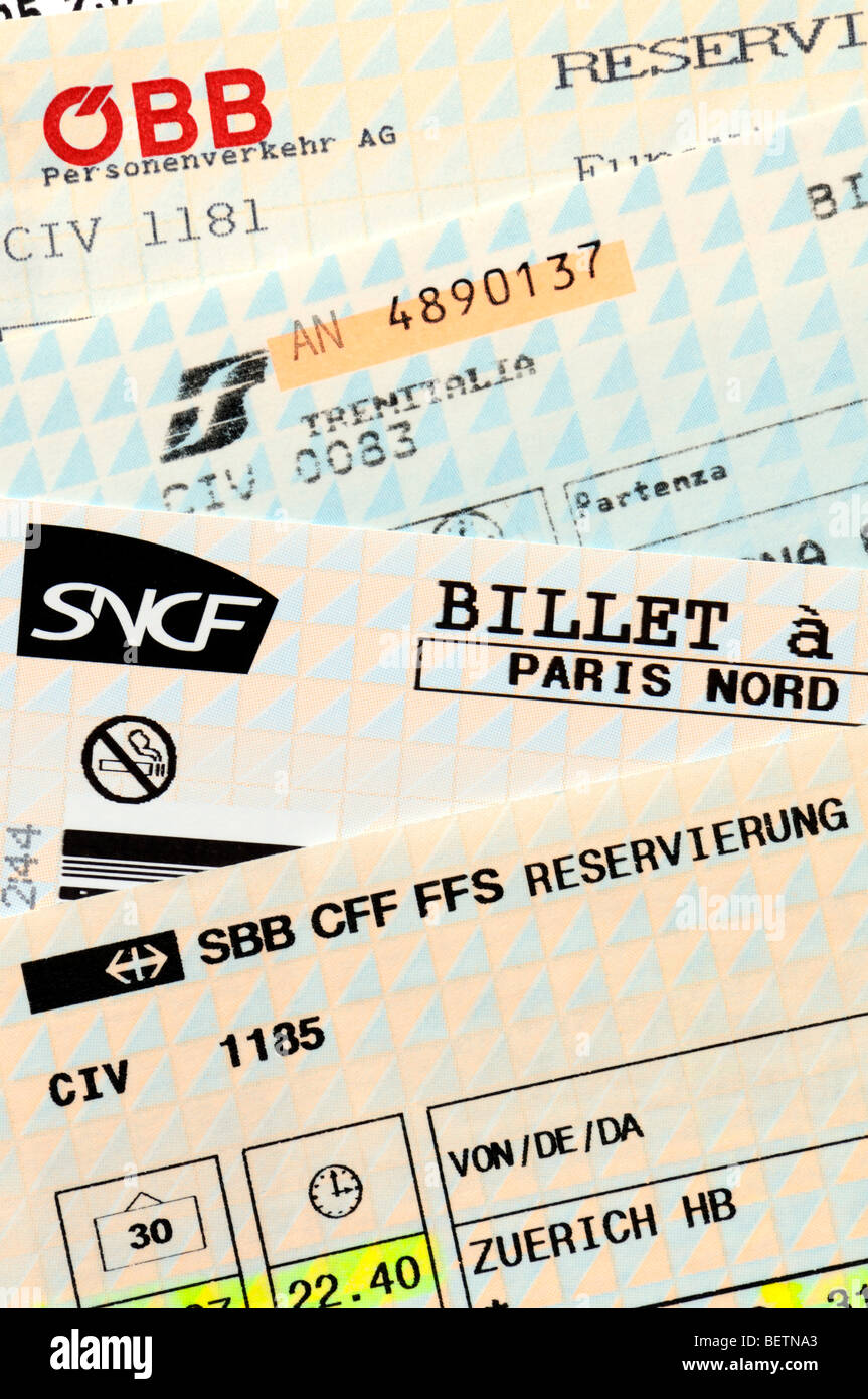 European Railway Tickets aus Österreich (OBB) Italien (Trenitalia) Frankreich (SNCF) und der Schweiz (SBB / CFF / FFS) Stockfoto