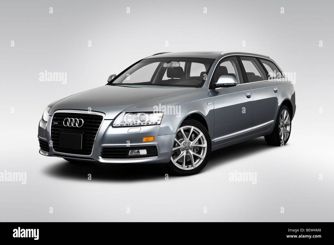 Audi a6 avant -Fotos und -Bildmaterial in hoher Auflösung – Alamy