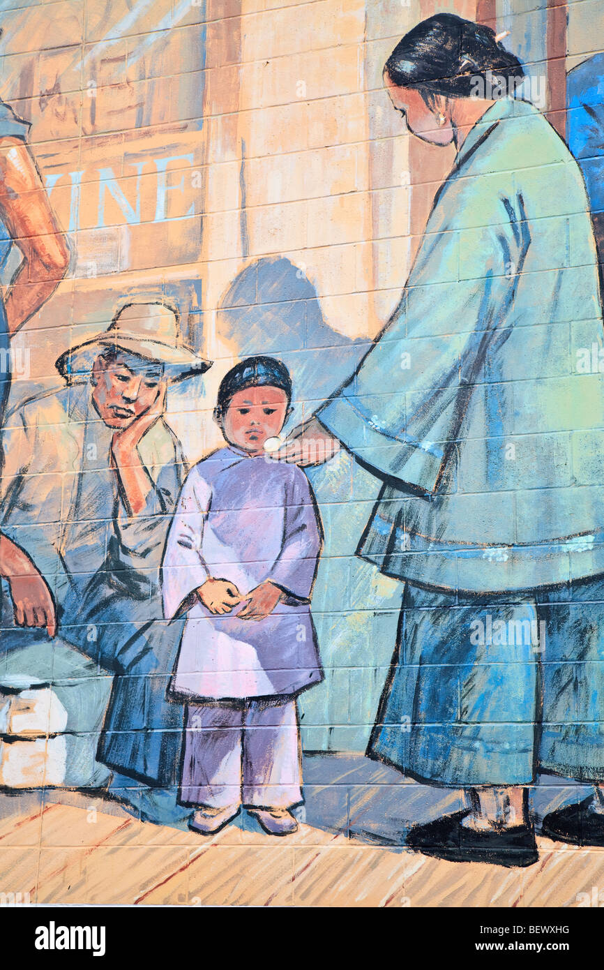 Erinnerungen an einen chinesischen jungen Wandbild, 1996 durch Chen Shu Ren, Chemainus, North Cowichan, Vancouver Island, British Columbia, Kanada Stockfoto