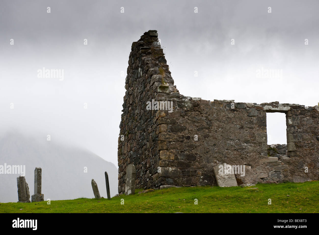 Ruinen von Cill Chriosd oder Kilchrist die Pfarrei Kirche von Strathaird auf der Isle Of Skye war Stockfoto