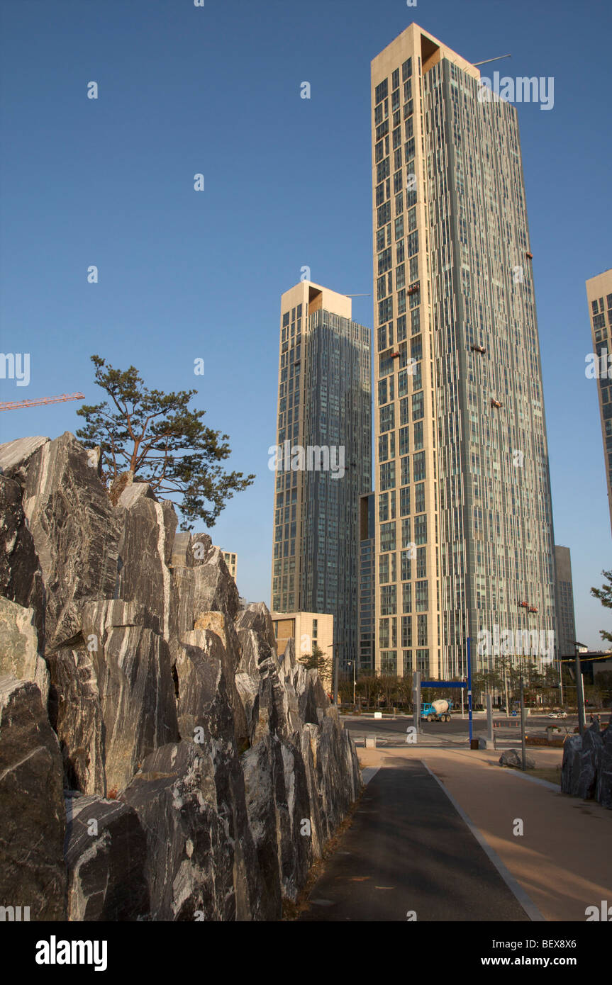 Blick auf die Architektur an die neue International freien wirtschaftlichen Zone (IFEZ) in Songdo, Incheon, Südkorea. Stockfoto