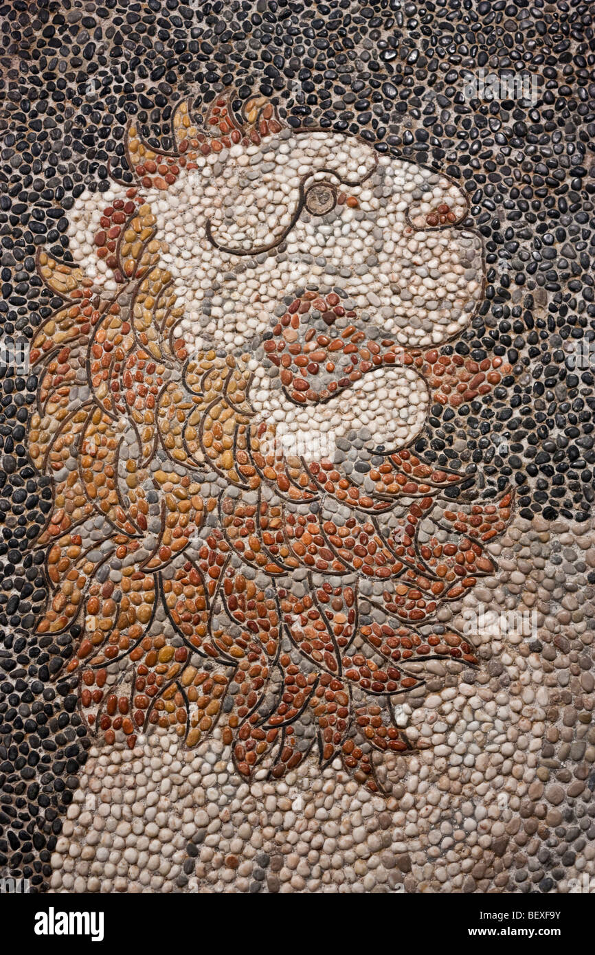 Detail der Löwenjagd Pella Pebble Mosaik. Stockfoto