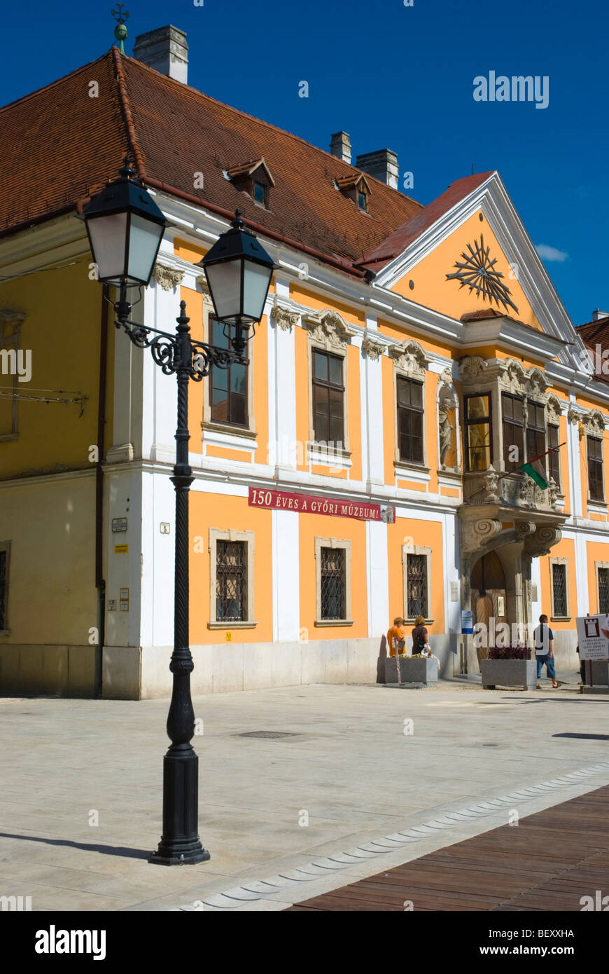 Laternenpfahl szechenyi Fotos und Bildmaterial in hoher Auflösung Alamy