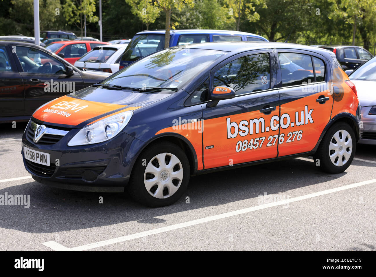 Britische Schule von Autofahren BSM Lernenden Fahrer Fahrzeug Stockfoto