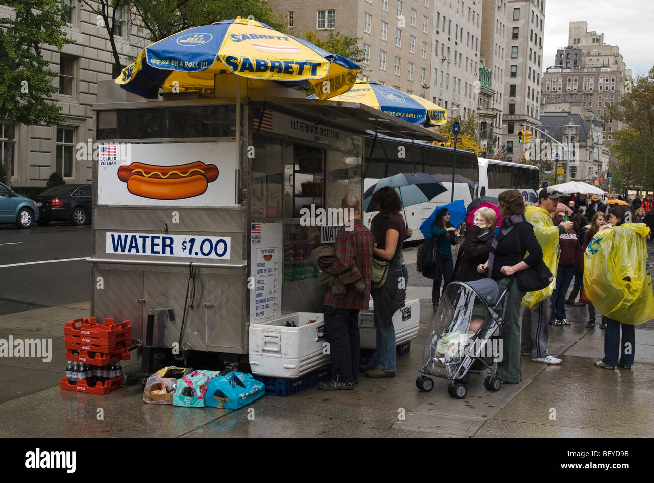 Ein Hot Dog Stand in New York City. Stockfoto