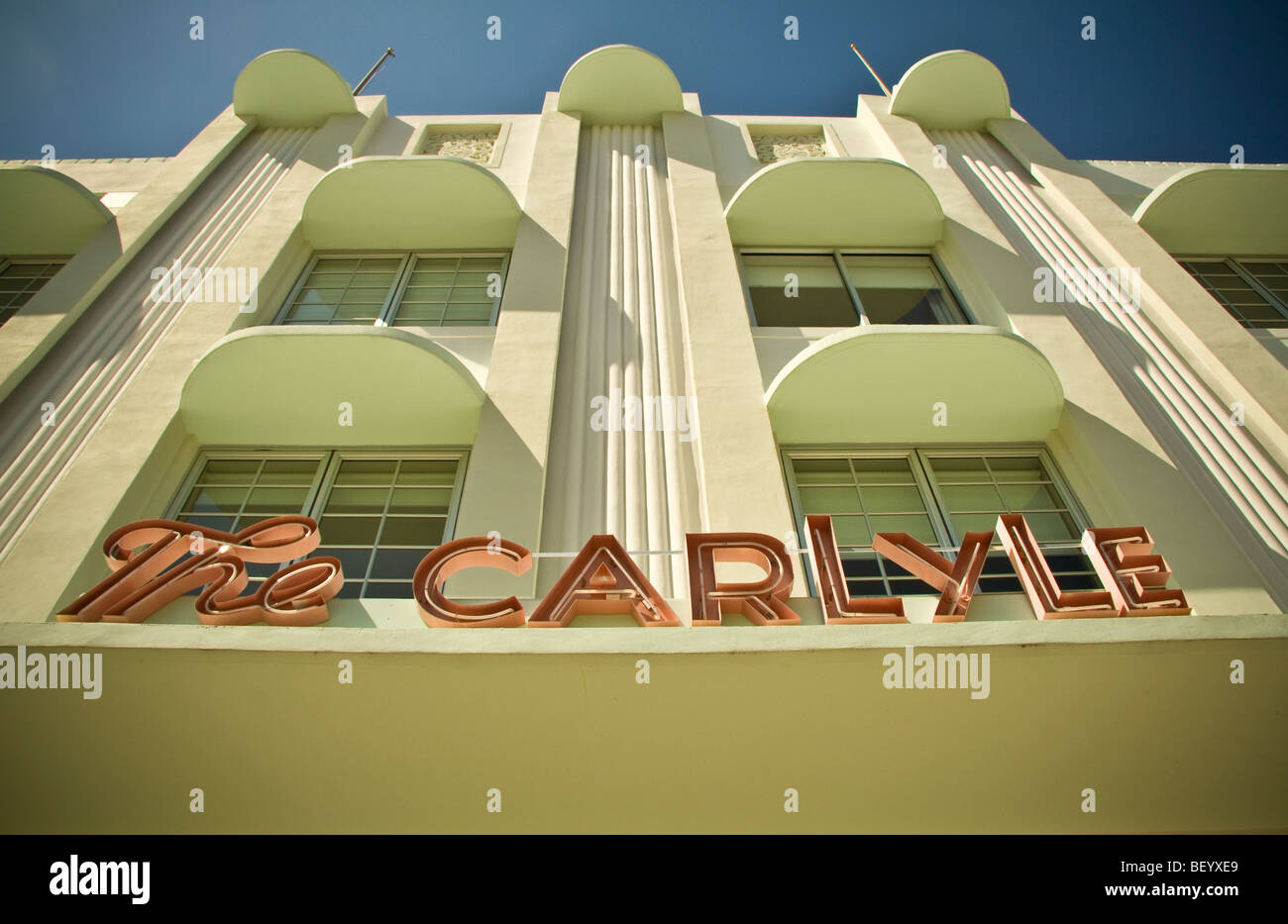 Außenansicht des Art-deco-Hotel Carlyle Ocean Drive Miami Florida Süd Strand Stockfoto