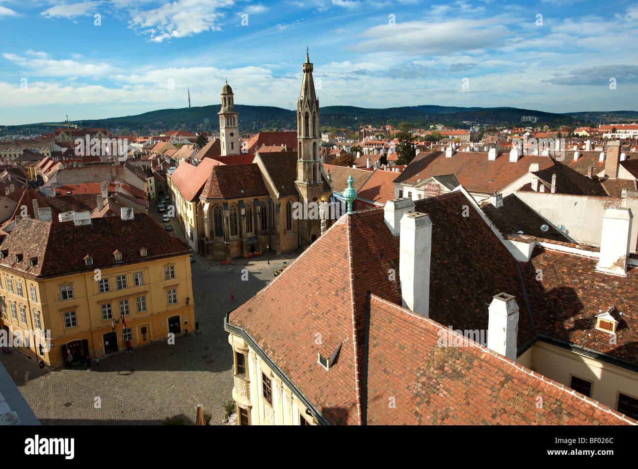 Dem Dach sieht Sopron, Ungarn Stockfoto