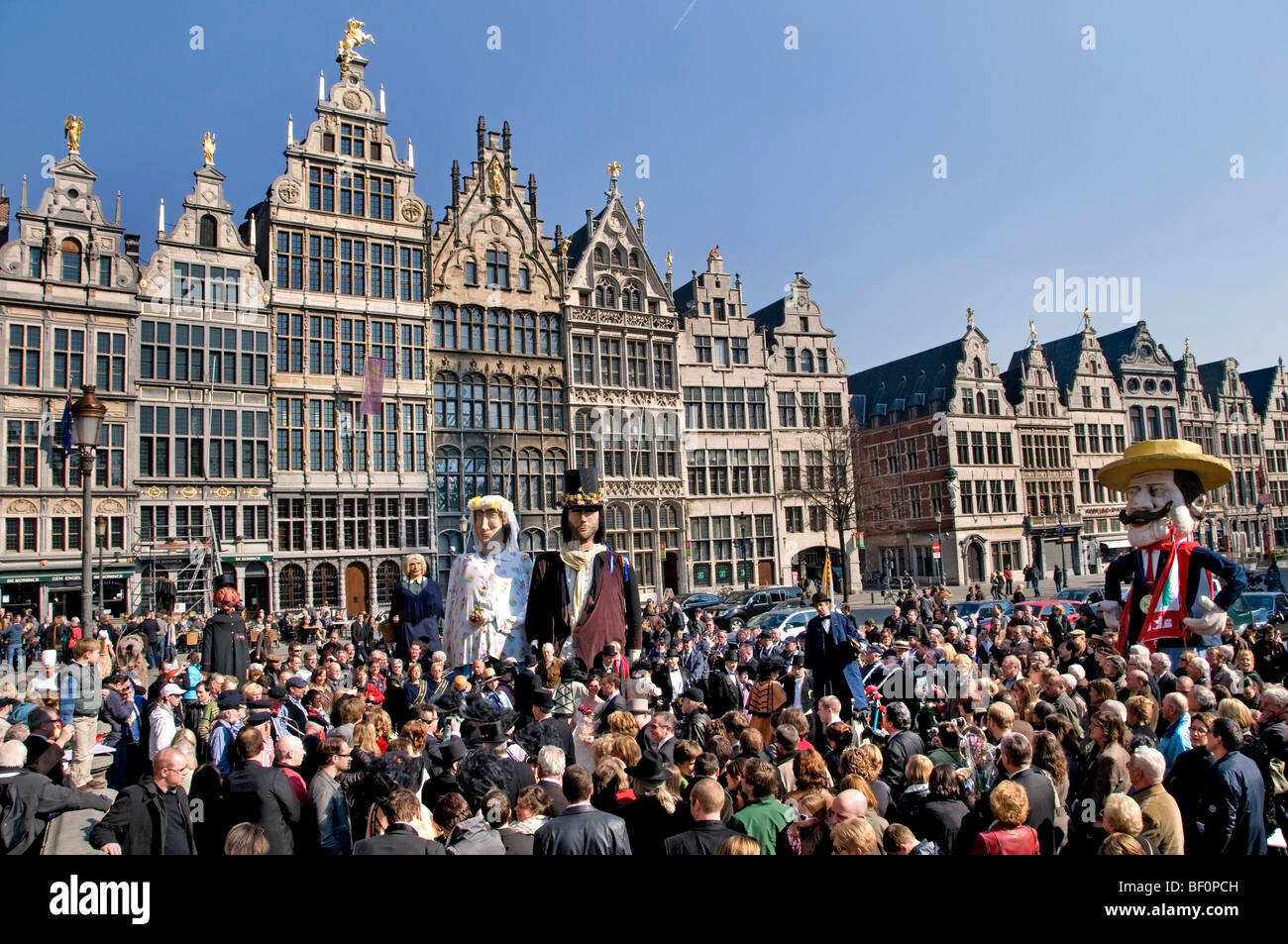 Frühling Festival der Brabo großer Markt Rathaus Antwerpen-Belgien Stockfoto