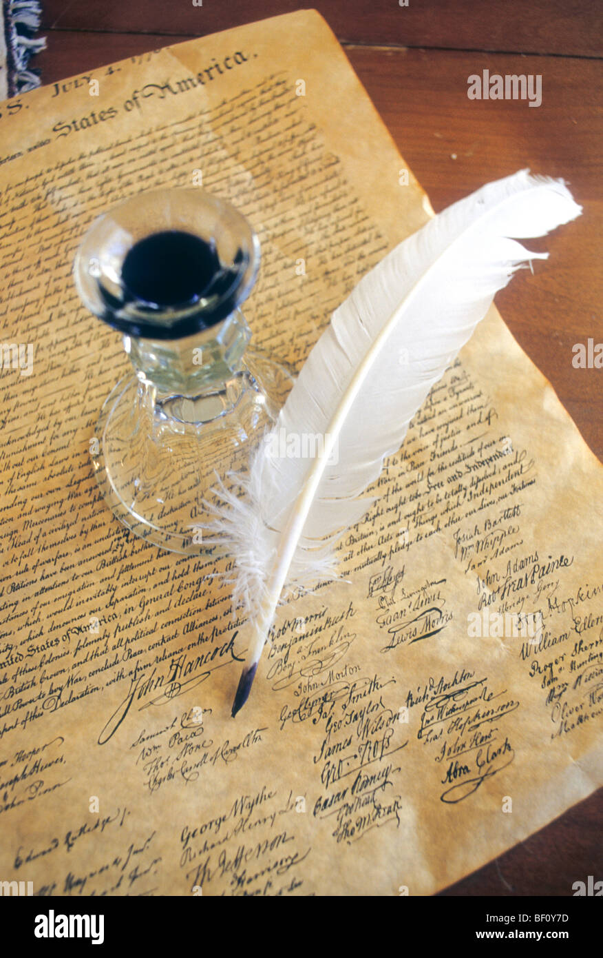 Tinte Tintenfass Zeichen Signatur Regierung Freiheit Usa Amerika Quill Feder  Dokument Geschichte Historisches Wahrzeichen Stockfotografie - Alamy