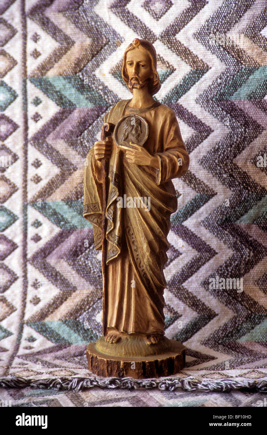 gewebte Stoff Bildhintergrund schnitzen Holz Denkmal Achtung Liebe Stockfoto