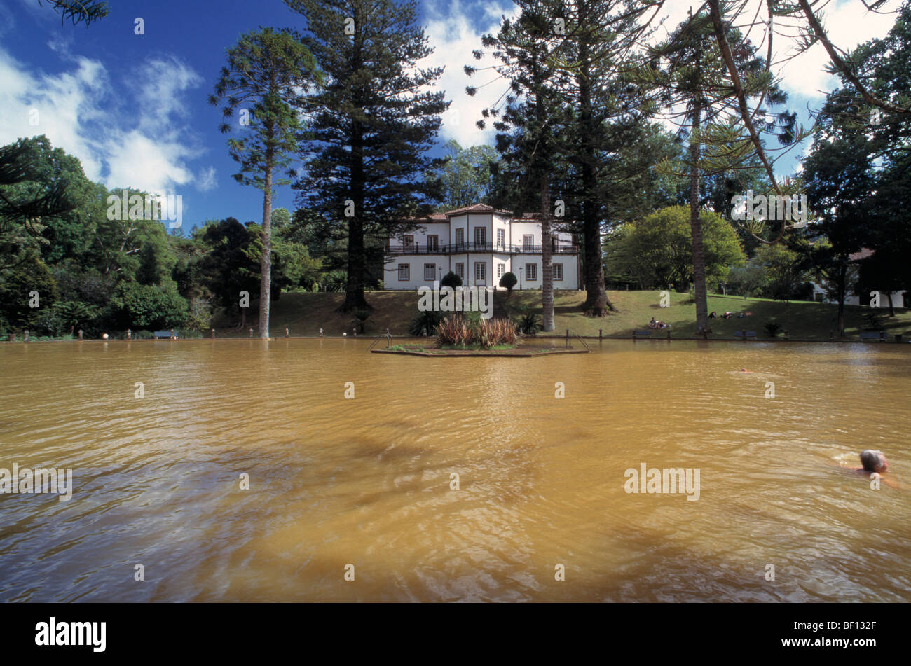 Thermalwasser-Becken, Park Terra Nostra, Furnas, Sao Miguel, Azoren, portugal Stockfoto