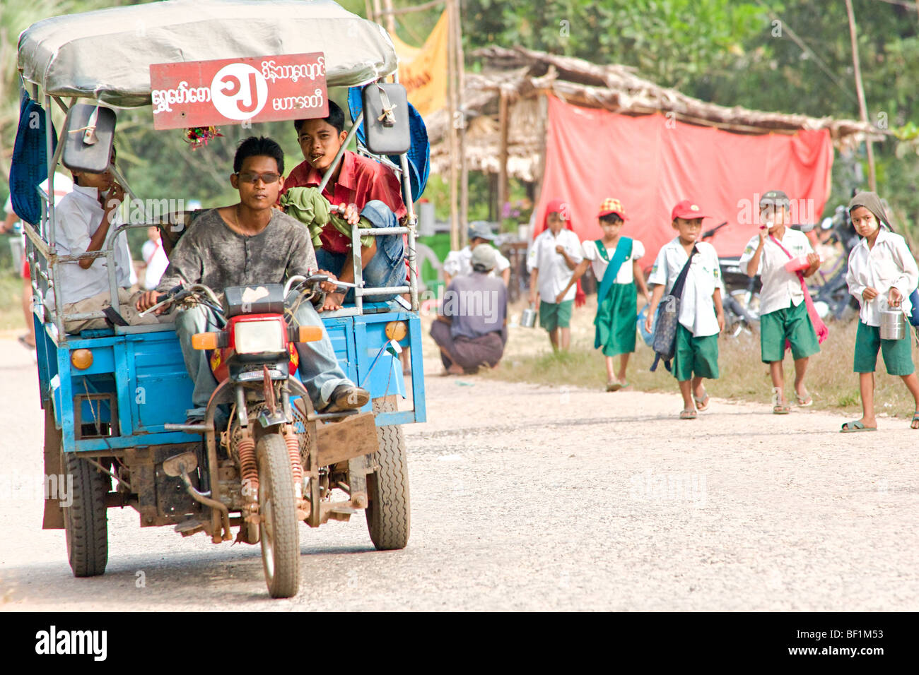 Leben auf der Straße, Bago, Myanmar. Stockfoto