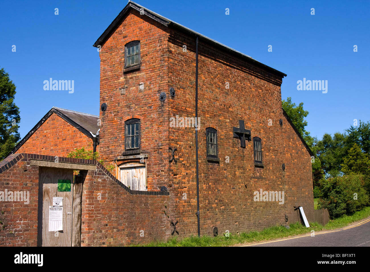 alte Gebäude restaurierungsbedürftig Stockfoto