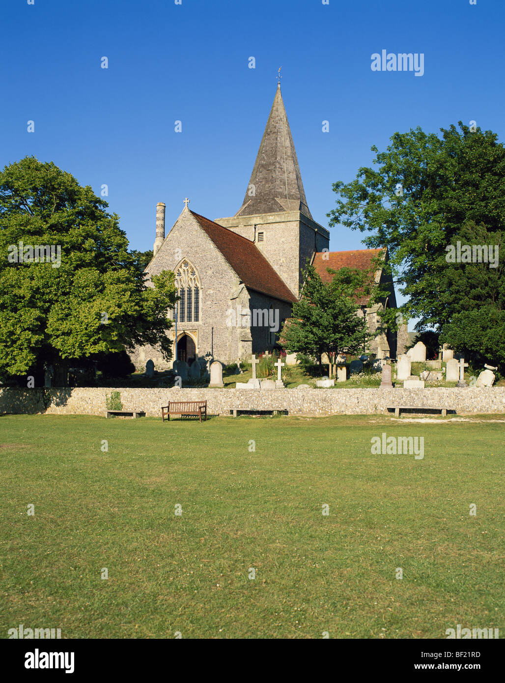 Touristenort Kirche vom Dorfanger, East Sussex, England, UK, GB Stockfoto