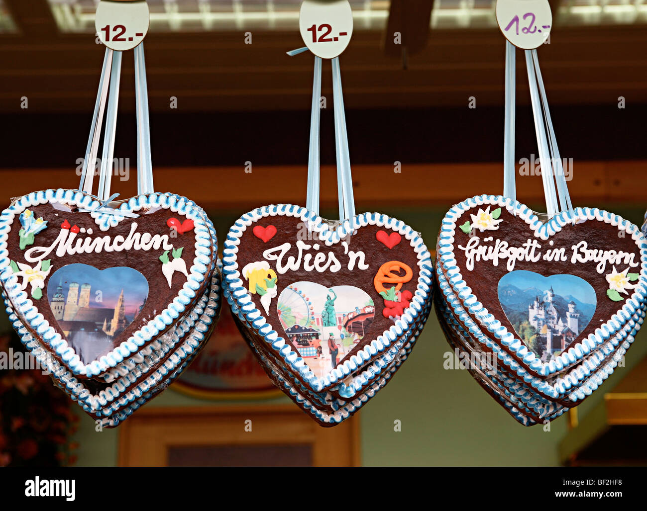 Lebkuchenherzen auf dem Oktoberfest in München, Bayern, Herzen Beim
