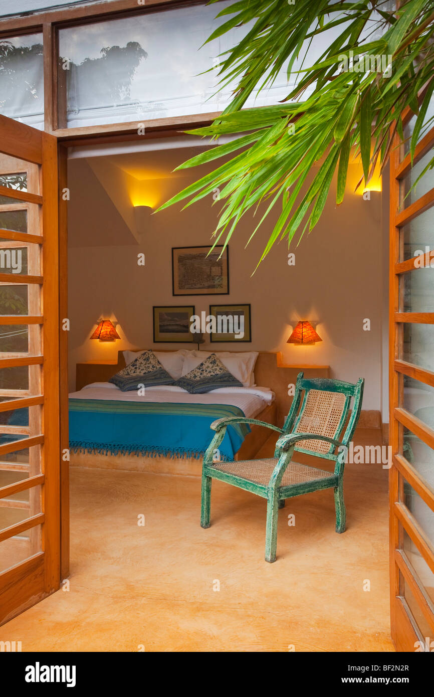 Das Schlafzimmer einer tropischen moderne Luxusvilla Stockfoto