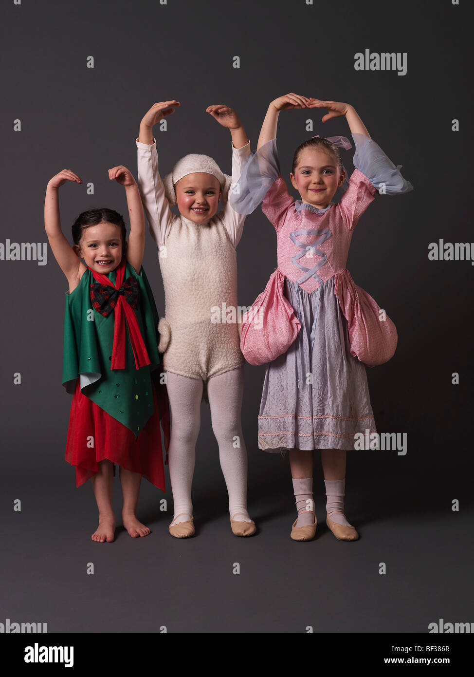 Drei kleine Ballerina posiert. Stockfoto