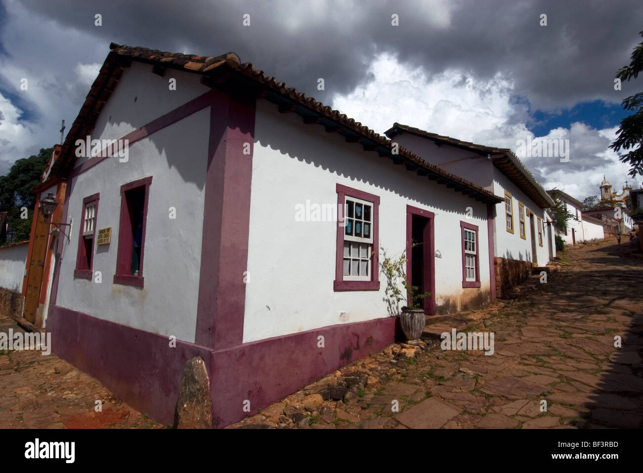 Camara Straße mit historischen Häusern im Kolonialstil, Tiradentes, Minas Gerais, Brasilien Stockfoto