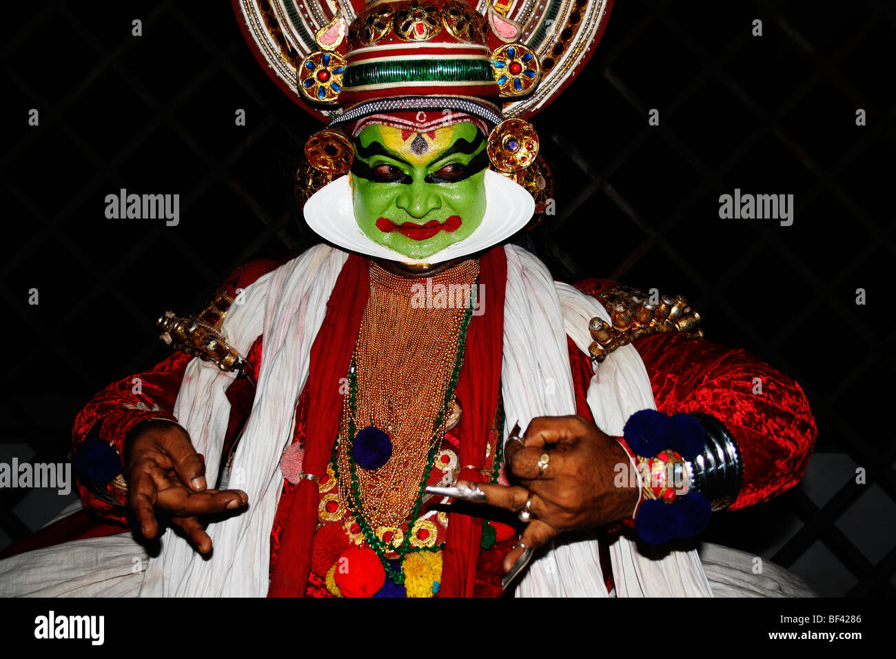 Kathakali, Indischer Tanz Drama, Kerala, Gesichtsausdruck, farbige Gesicht, spielen Stockfoto