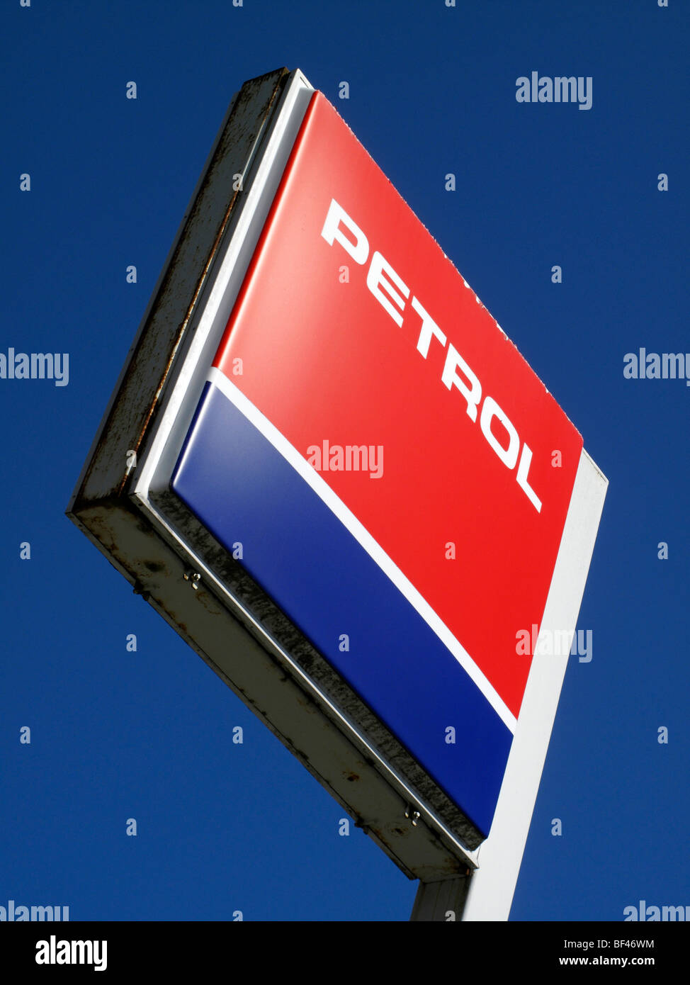 Ein Zeichen für die Benzin-Kette von Tankstellen in Slowenien Stockfoto