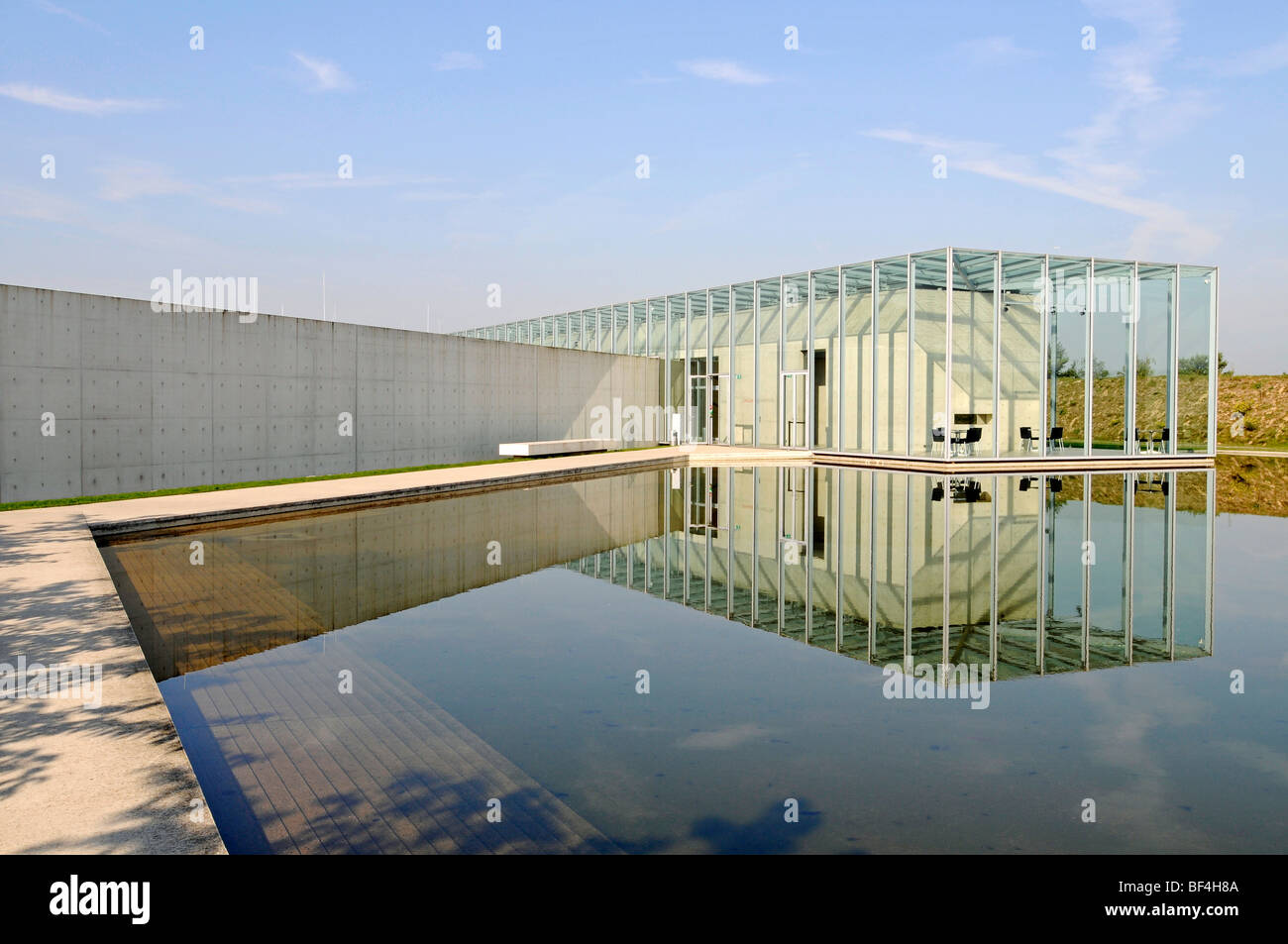 Glas, Bau, moderne Architektur, Teich, ehemalige Raketenbasis