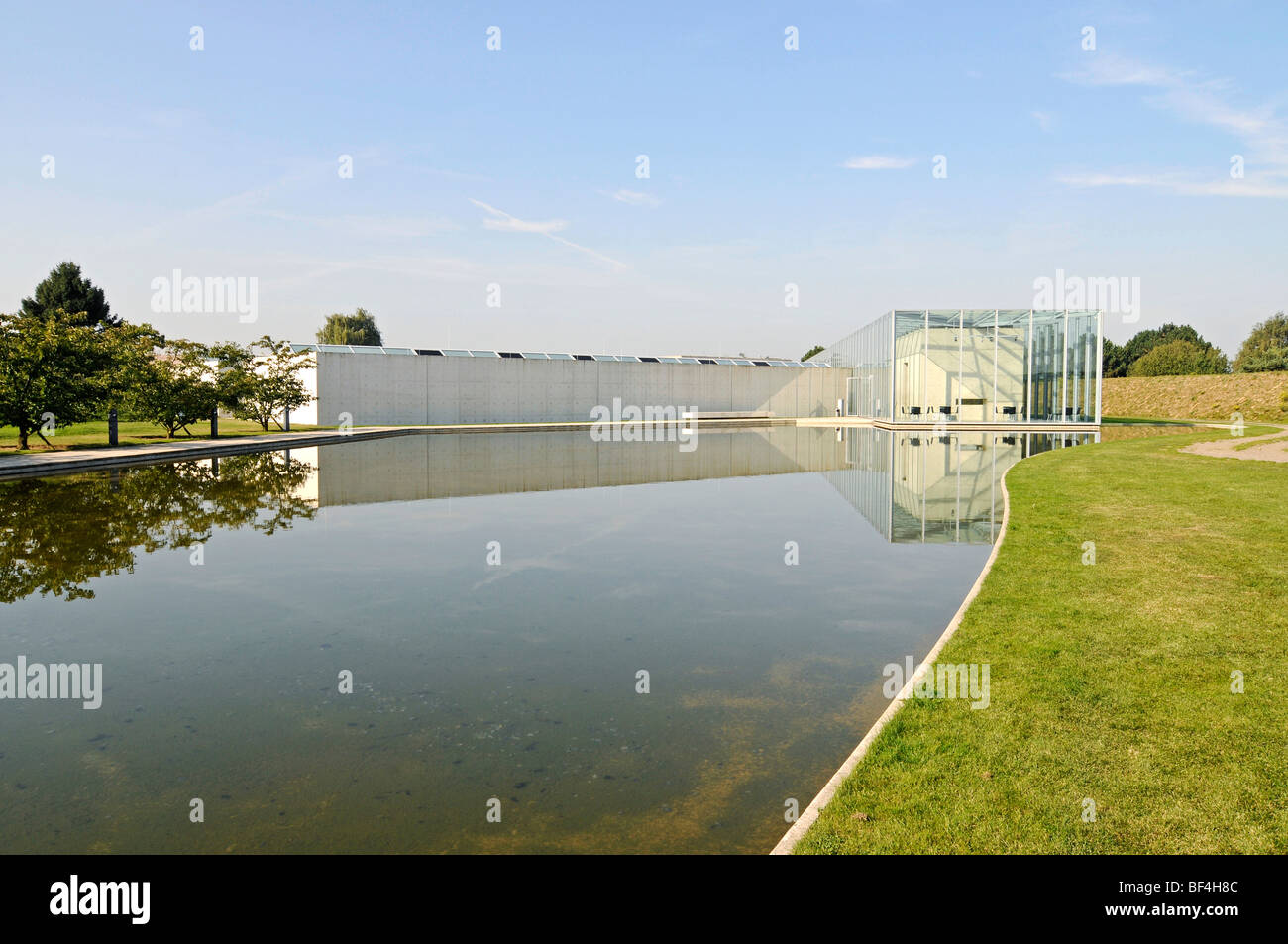 Glas, Bau, moderne Architektur, Teich, ehemalige Raketenbasis