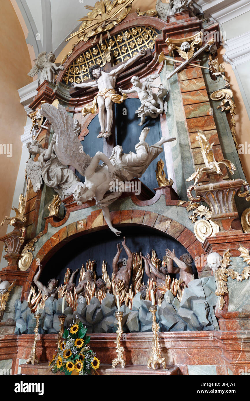 Altar der Armen Seelen in Wallfahrtskirche Mariahilfberg, Gutenstein, Niederösterreich, Österreich Stockfoto