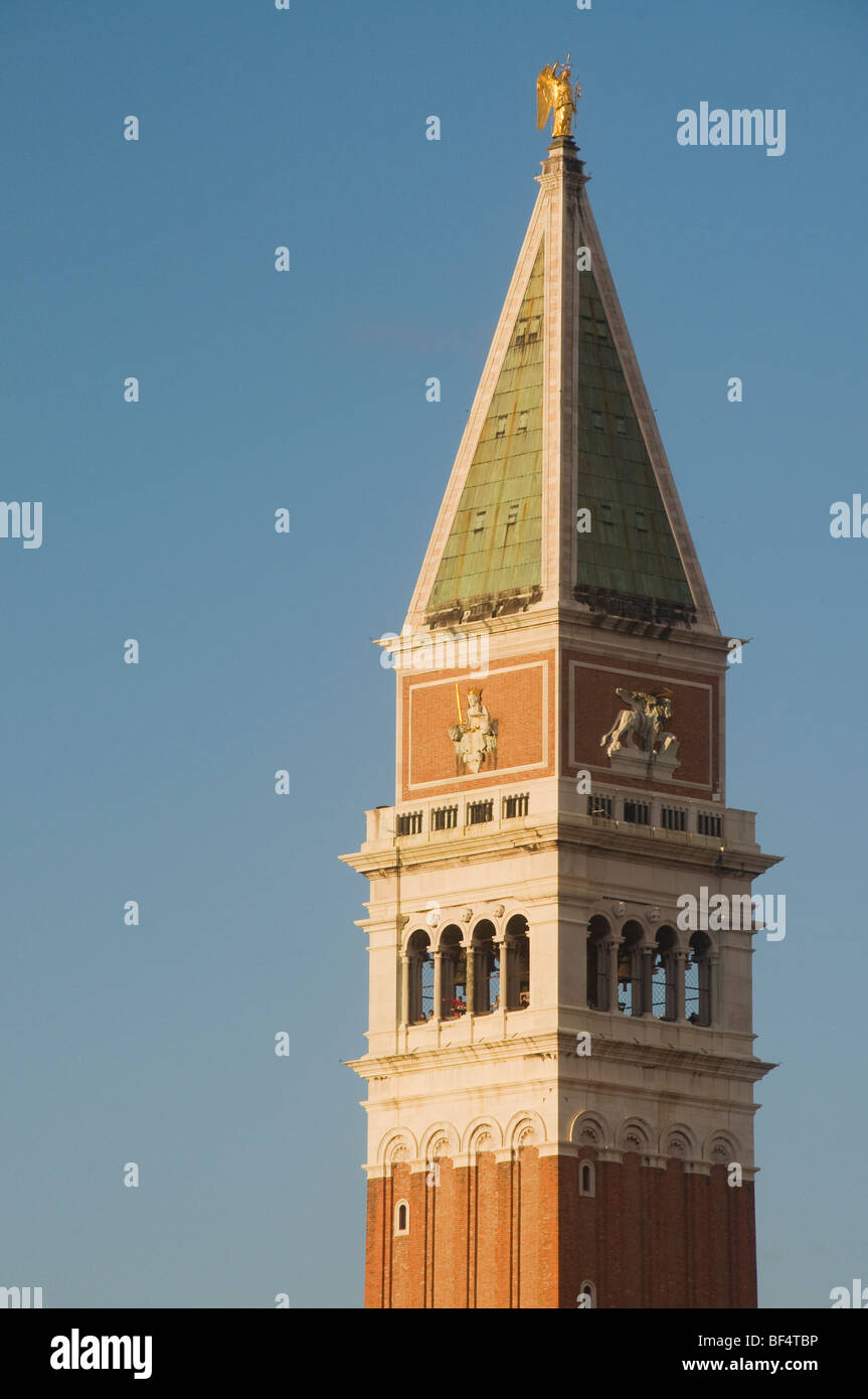 Italien, Venedig, Campanile San Marco, Sonnenuntergang Stockfoto