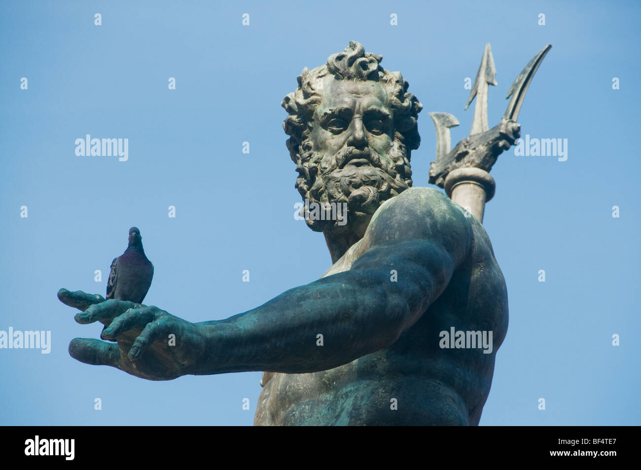 Neptun-Brunnen (Fontana di Nettuno) von Giambologna, Piazza Maggiore, Bologna, Italien Stockfoto