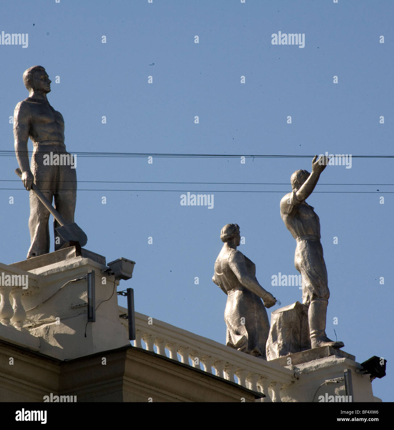 sowjetischen Zahlen an der Spitze des Rathauses Jekaterinburg Stockfoto